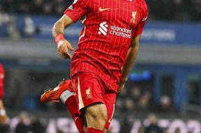 开云 - 萨拉赫在德国队比赛中出色防守，惊险取胜引发热议！